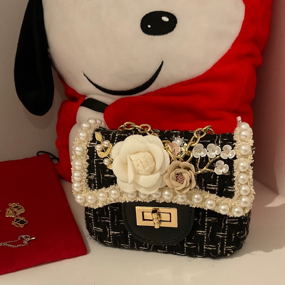 🌺 Fashion Flower Purse 🌺